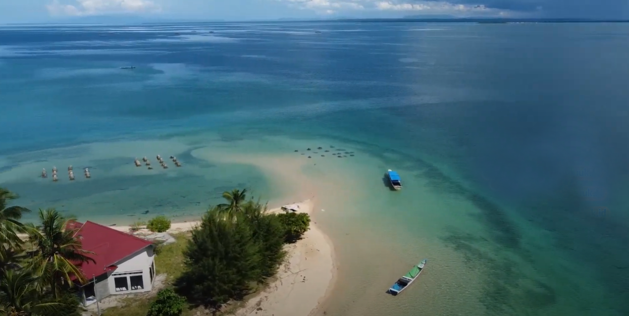 Pesona Wisata Pulau indo Di Muna