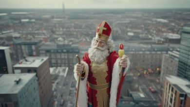 Sinterklaas jatuh dari ketinggian